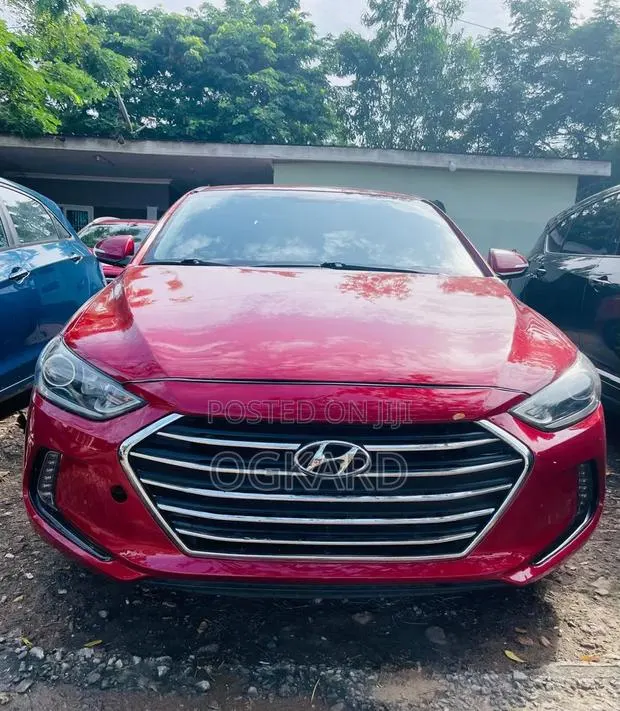 Hyundai Elantra SE 2018 Red · Photo 1