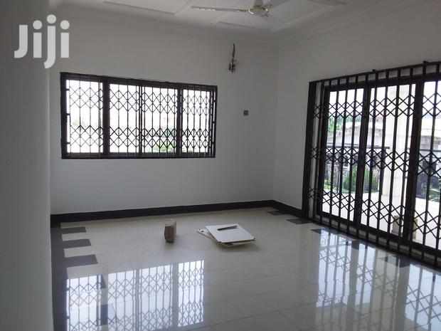 4bdrm House in Bronko Housing, Accra Metropolitan for rent · Photo 8