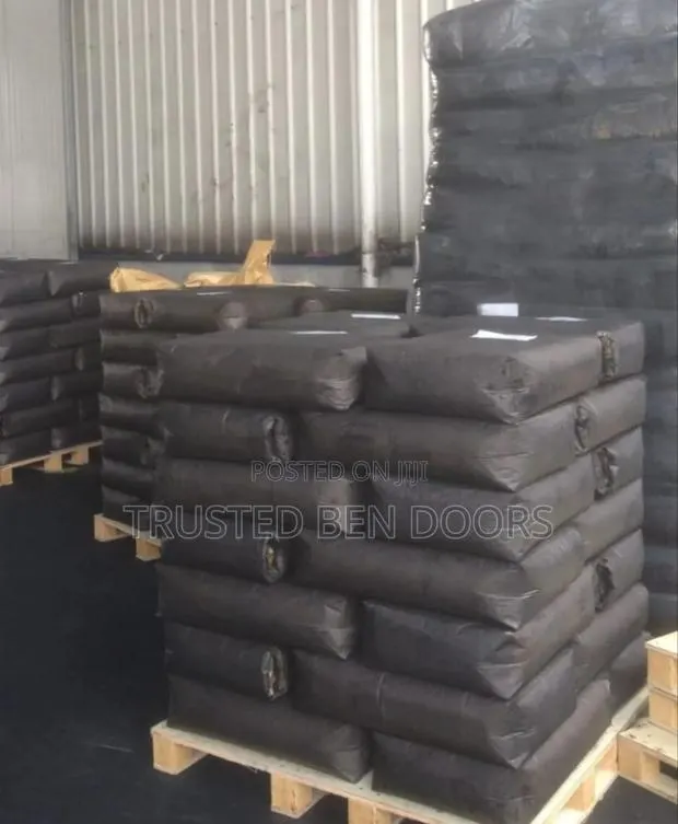Black Pigment Iron Oxide for Paint Making · Photo 1