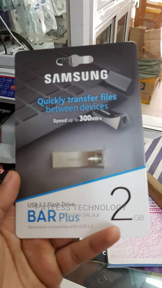 Samsung 3.1 USB 2gb Pendrives · Photo 1