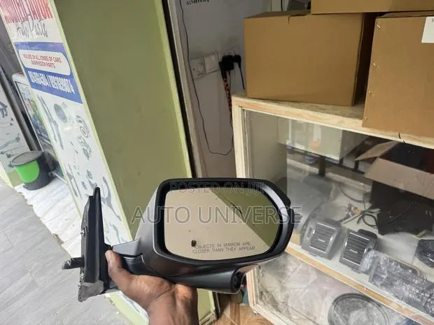 Honda CRV 2017, 2018, 2019, 2020, 2021, 2022 Mirror With Camera · Photo 1
