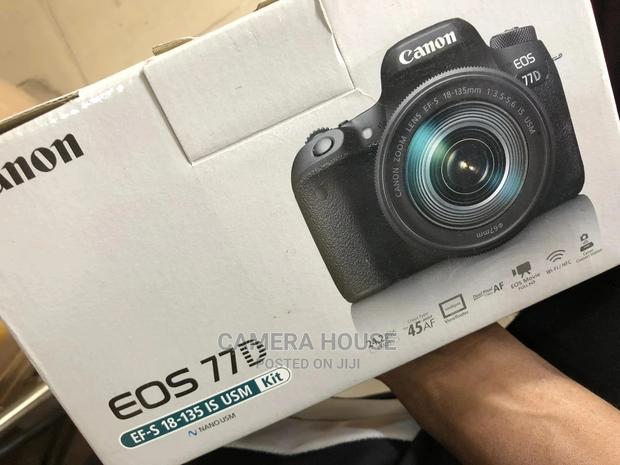 Canon Eos 77d · Photo 1