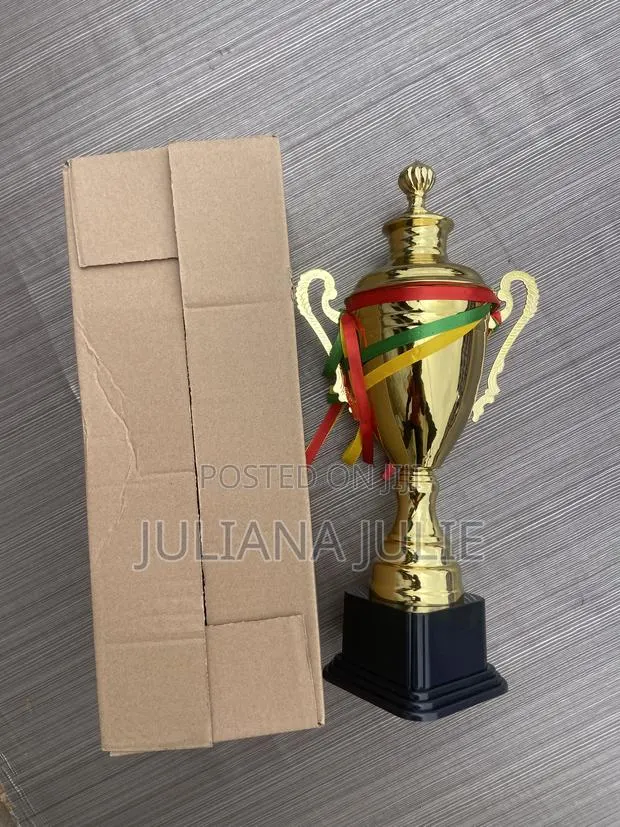 Original Trophy for Any Competition at Cool Price · Photo 1