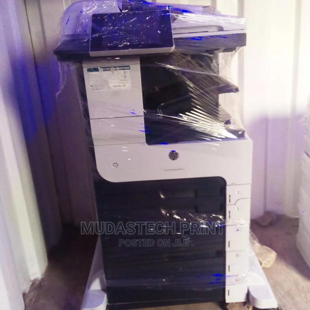 Hp M725 A3 Wireless Black and White Photocopy, It Can Staple · Photo 3