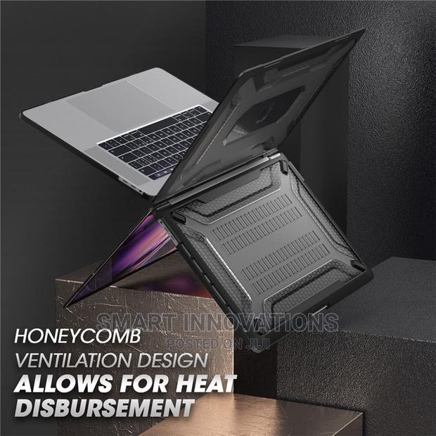 Macbook Pro 16 Inch Touch Bar UB Pro Bumper Case · Photo 3