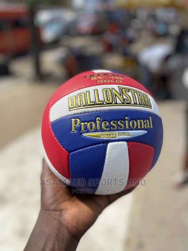 Leather Volleyball at Cool Price · Photo 1