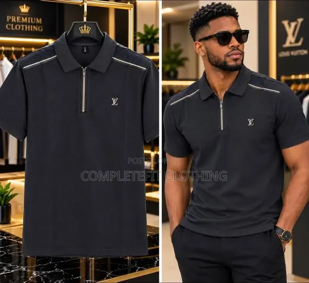 Quarter Zips Short Sleeves Shirts · Photo 1