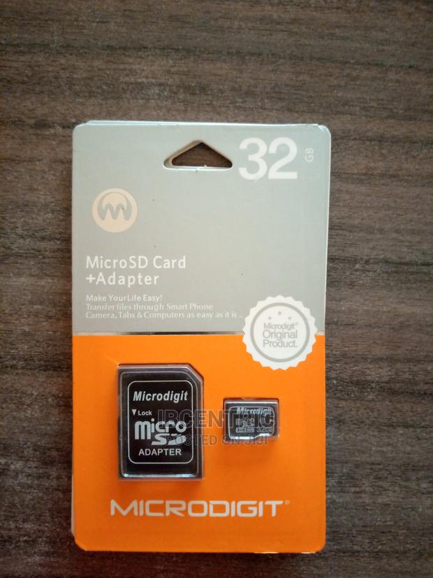 32GB Microdigit SD Card · Photo 1