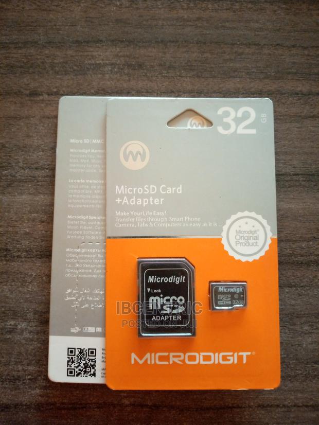 32GB Microdigit SD Card · Photo 2