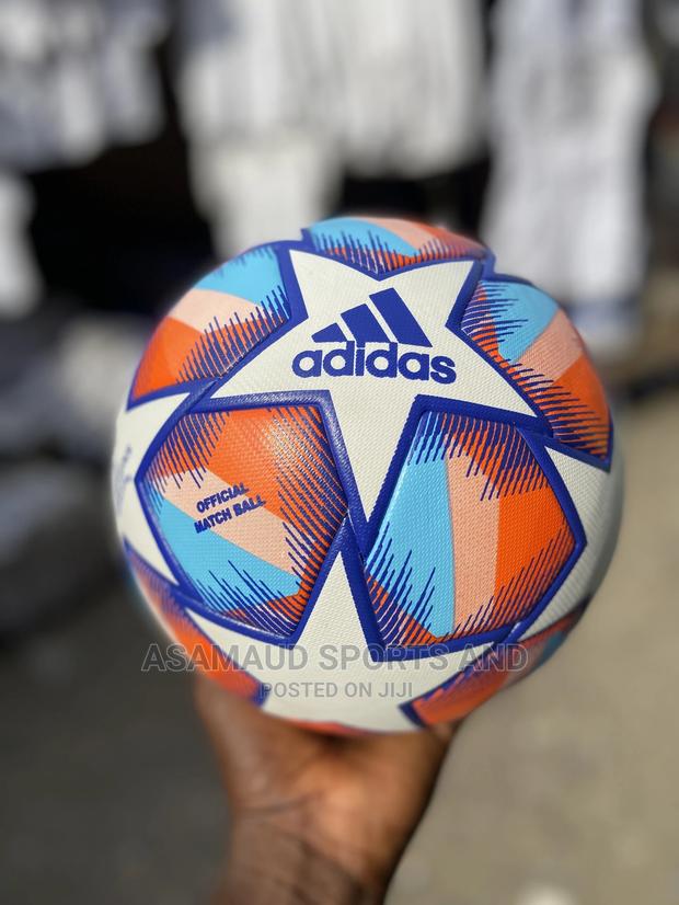 Original Latest Football at Cool Price · Photo 1