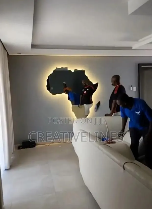 Custoimsed Mirror Interior Decor · Photo 1