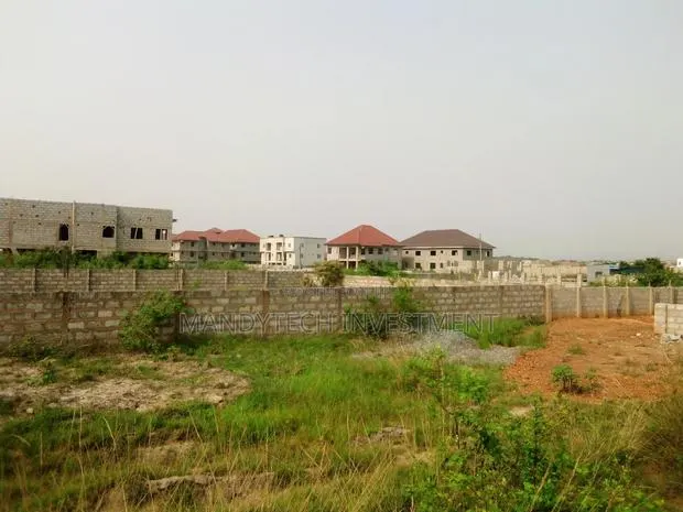 Elegant-Classy Land - Katamanso · Photo 1