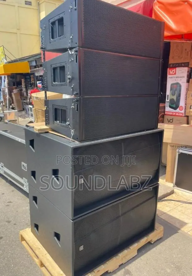 3piece 12inches Line Array Speakers With Martins Audio Bass & Rack Set · Photo 1