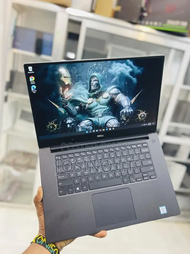 Laptop Dell Precision 15 5520 32GB Intel Xeon SSD 512GB · Photo 1