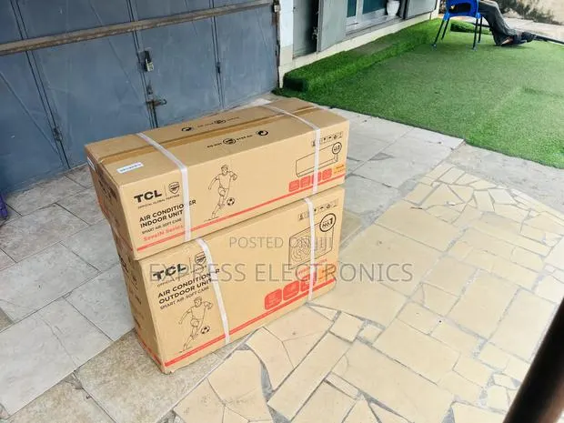 Ultra Modern 1.5hp Split R410 Gas TCL · Photo 1