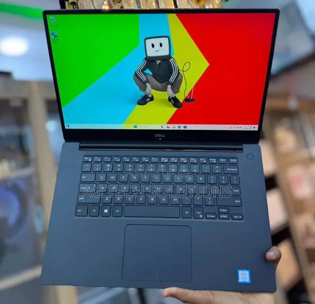 Laptop Dell 16GB Intel Core i7 SSD 512GB · Photo 1