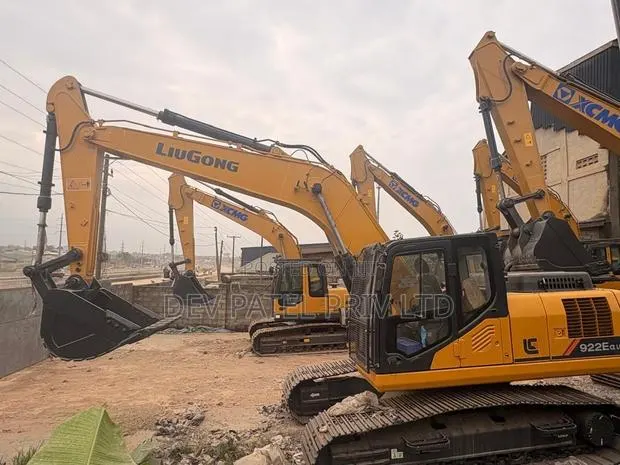 Heavy Duty Machinery Liugong Water Track · Photo 1