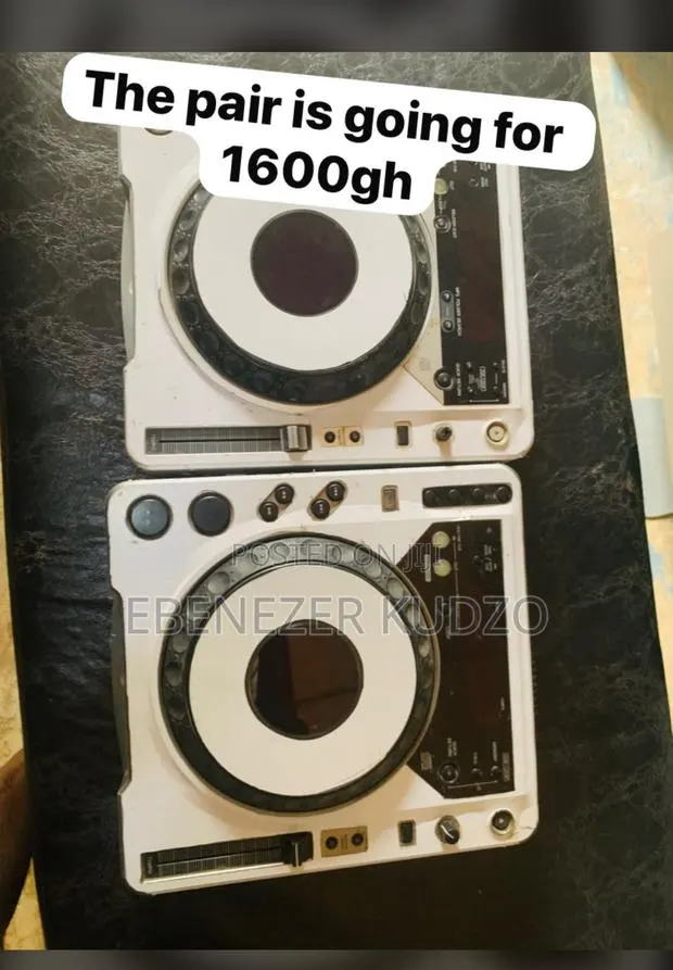 Pioneer CD DJ 800 · Photo 1