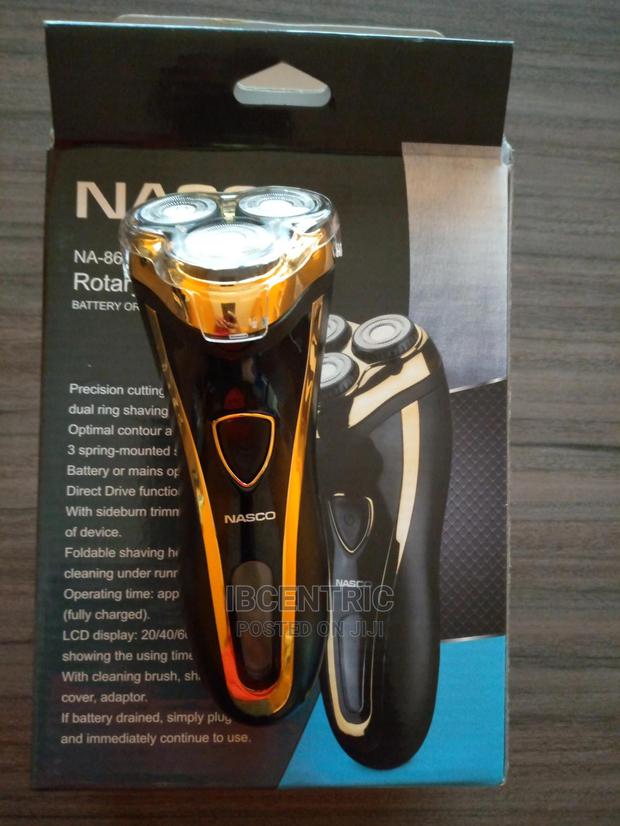 Nasco Rechargeable Rotary Shaver · Photo 2