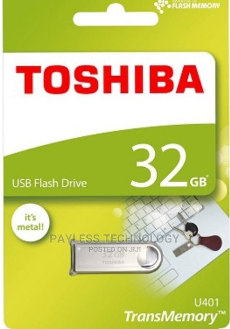 Toshiba 32gb USB Pendrive · Photo 2