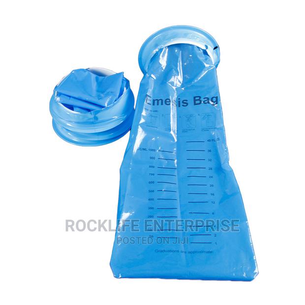 Disposable Vomit Bags · Photo 2
