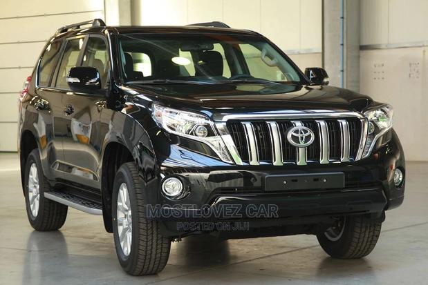 Car Rentals Toyota Land-Cruisers Prado for Rent in Accra · Photo 1