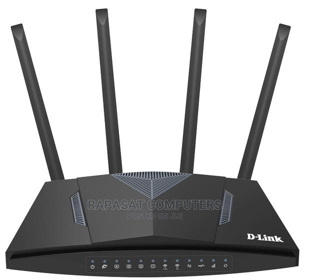 D-Link DWR-M960 4G AC1200 LTE Router With Sim Slot · Photo 1