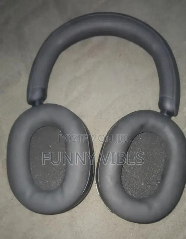 Sony WH-1000XM5 · Photo 1
