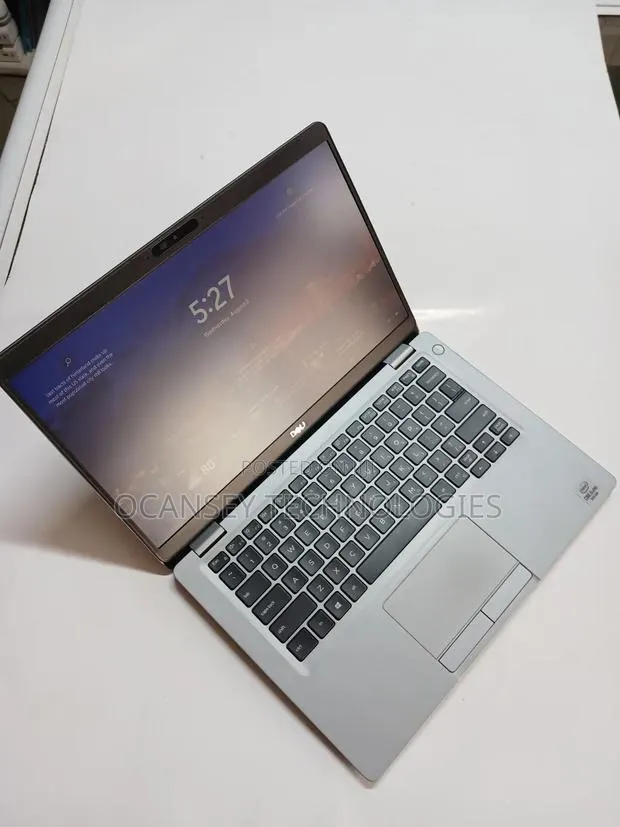 Laptop Dell Latitude 5310 8GB Intel Core i5 SSD 256GB · Photo 1