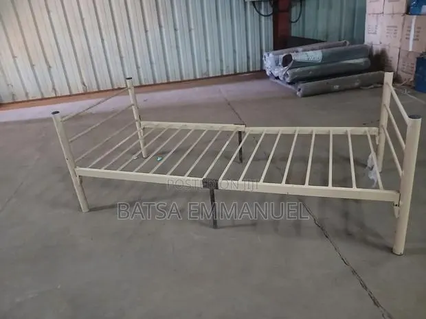 Double Bed Steel Frame (90 × 200cm)