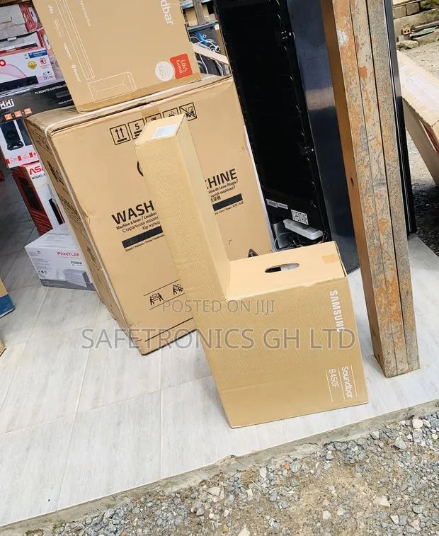 Most Quality Samsung Hw-B450f 200w Soundbar · Photo 1