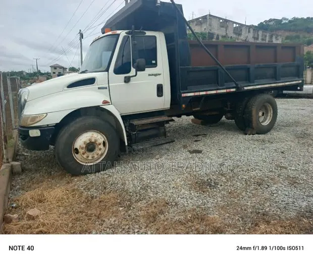 International Truck Deseil · Photo 1