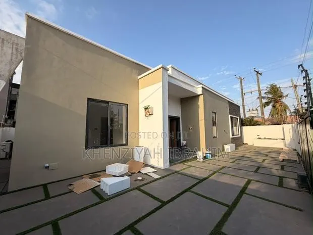 3bdrm House in Ashaley Botwe for rent · Photo 1