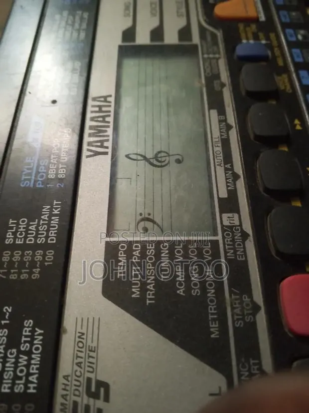 Yamaha Keyboard · Photo 1