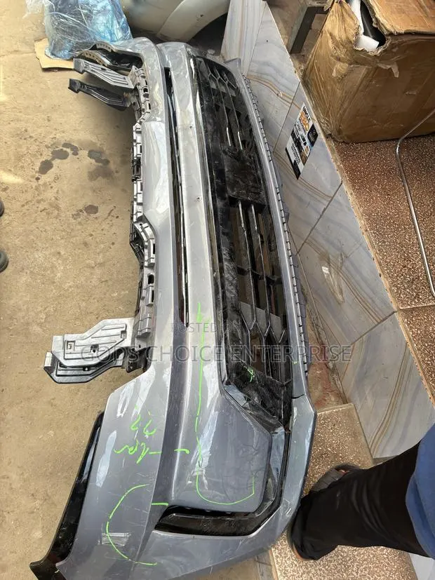Front Bumper SORENTO 2022-2023-2024 · Photo 1