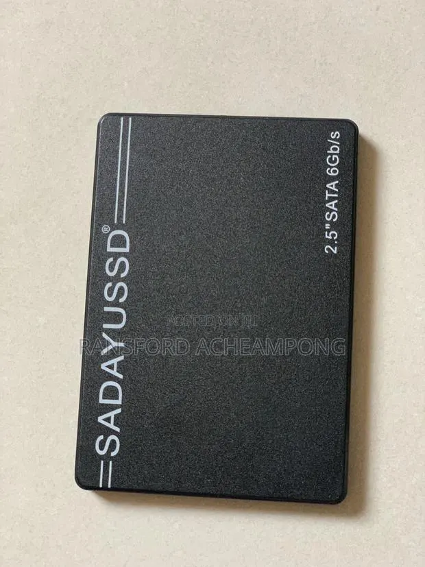 256GB 2.5” Sata SSD · Photo 1