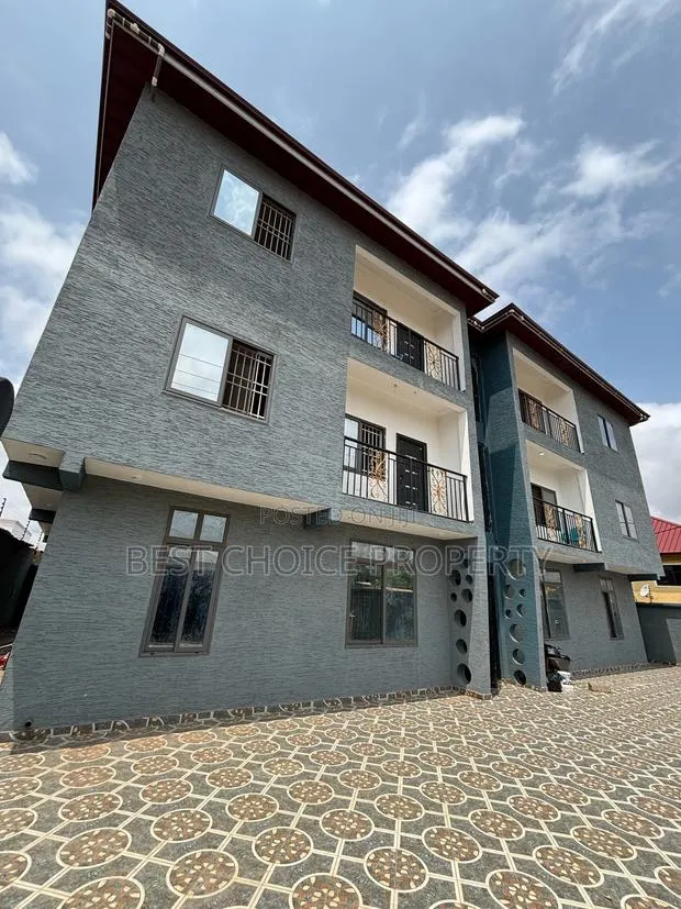 2bdrm Apartment in Little Roses, Ashaley Botwe for rent · Photo 1
