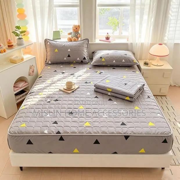 Waterproof Bedcovers · Photo 1