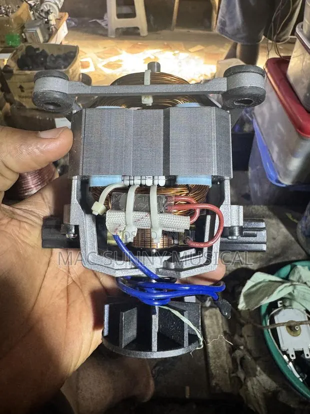 Replacement Blender Motor · Photo 1