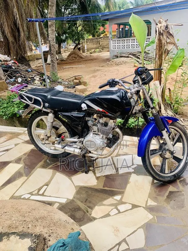 Royal RY125 2023 Black · Photo 1