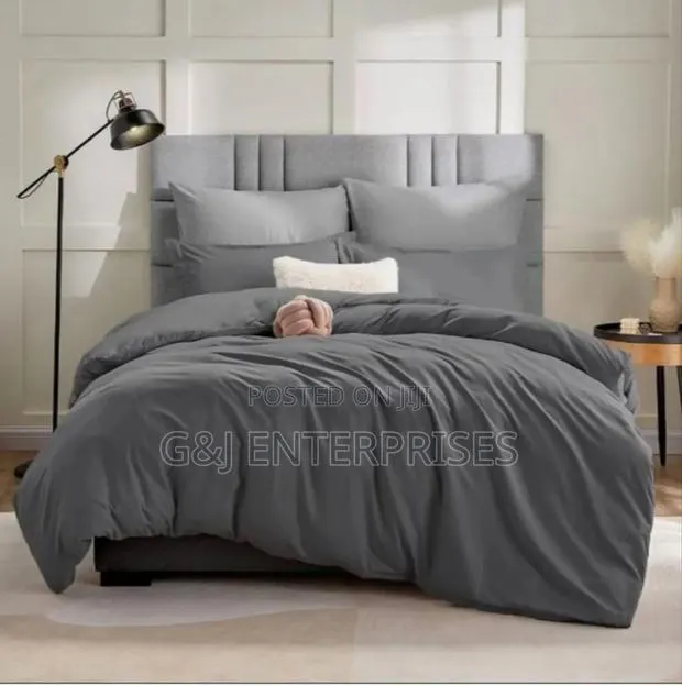 Comfortable 7 Pieces Duvet Set · Photo 1