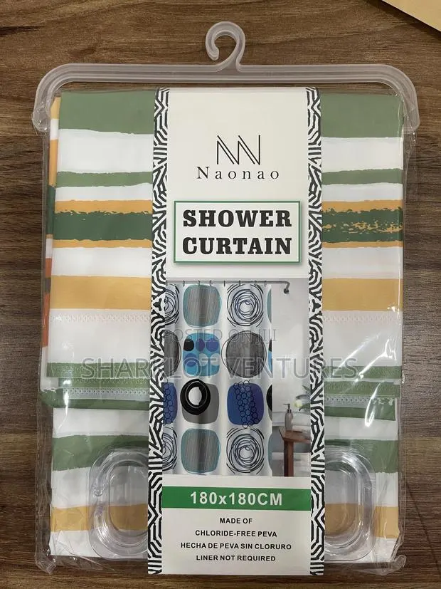 Adjustable 180x180cm Shower Curtains · Photo 1