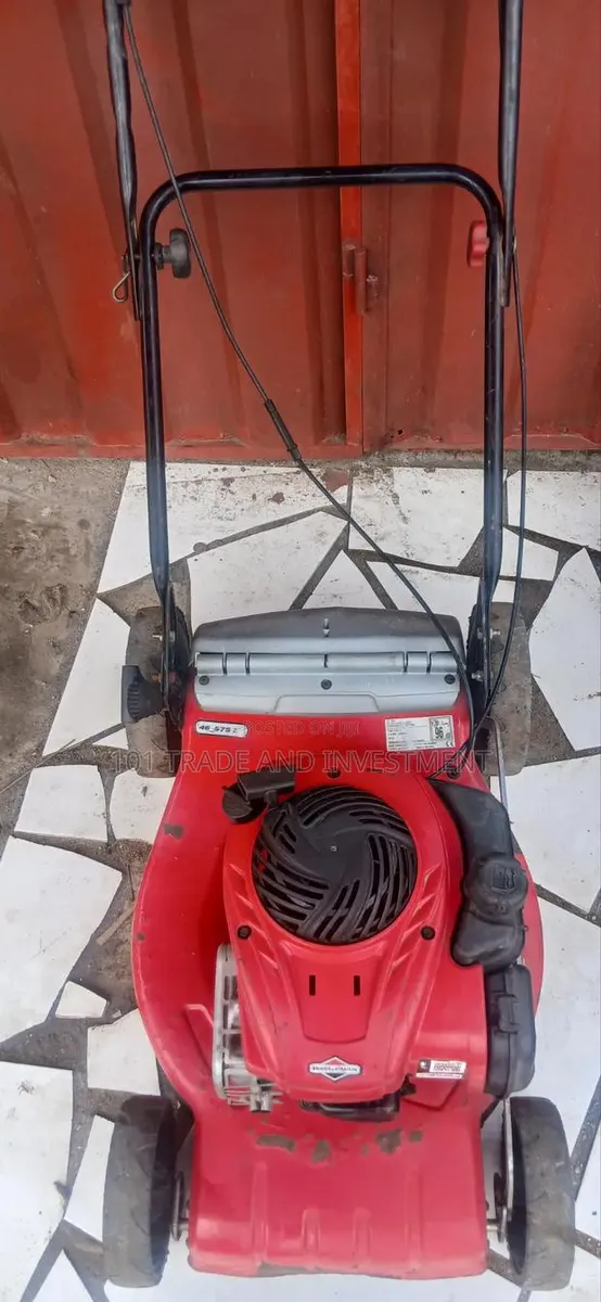 Castlegarden UK Lawn Mower · Photo 1