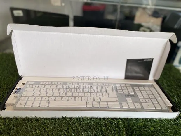 Bluetooth Keyboards for Mac · Photo 1