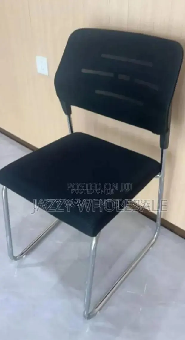 Office or Home Chair · Photo 1