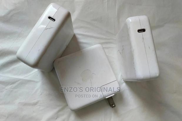 Macbook Pro 2016 - 2019 Charger Head Usb-c 87watt Apple · Photo 5