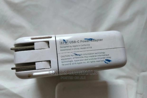 Macbook Pro 2016 - 2019 Charger Head Usb-c 87watt Apple · Photo 6