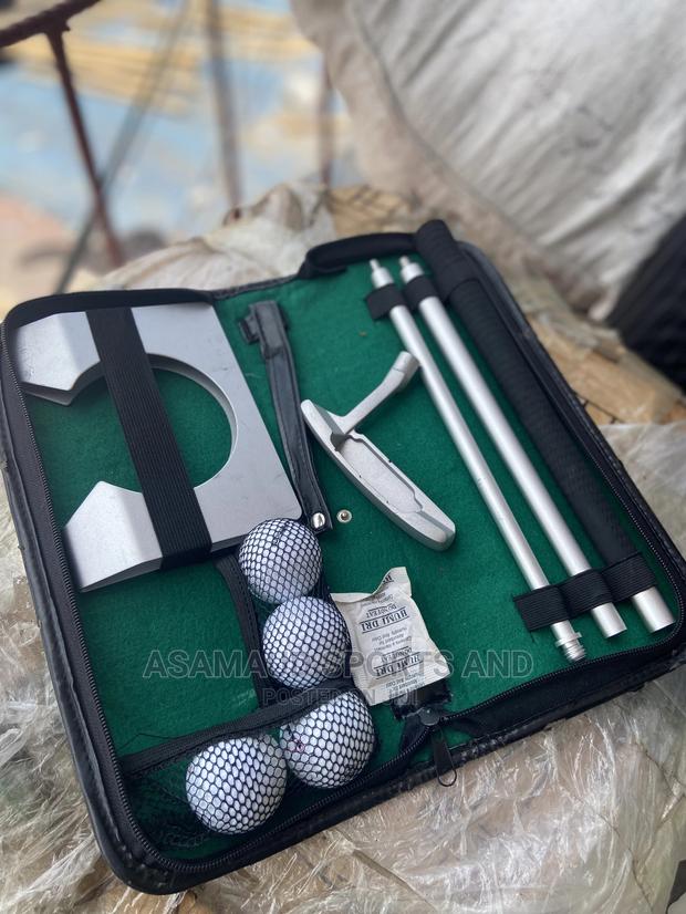 Set of Golf Stick With Balls at Cool Price · Photo 1