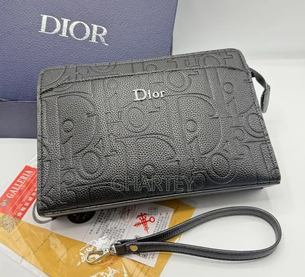 Luxury Quality Branded Leather HandBags · Photo 1