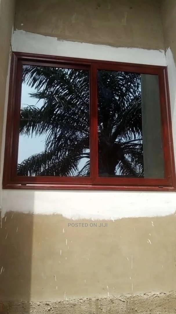 Italian Aluminum Glass Sliding Windows · Photo 6